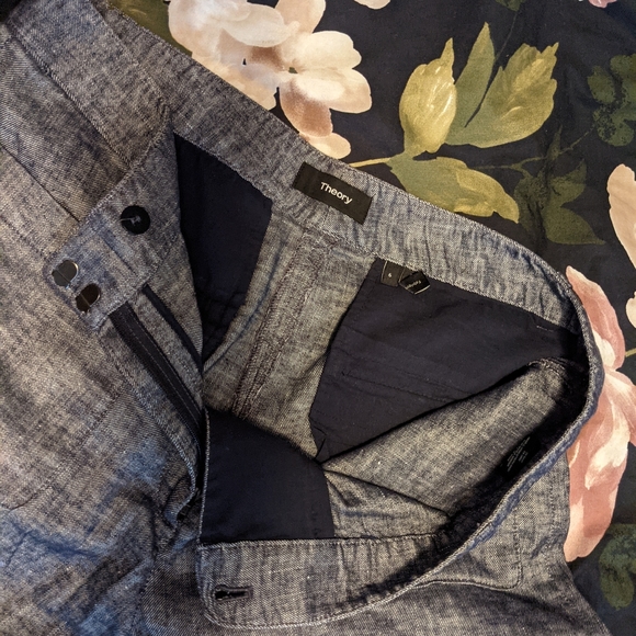 Theory cropped wide leg pants, Size 6 - Picture 3 of 4